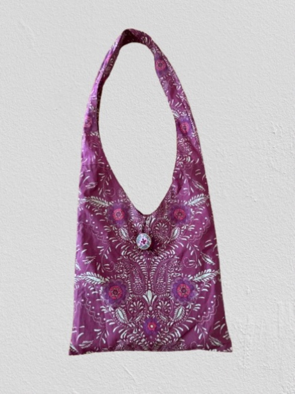 New Vtg-Style Maroon Floral Paisley Cotton Shoulder Bag with Wood Button Closure